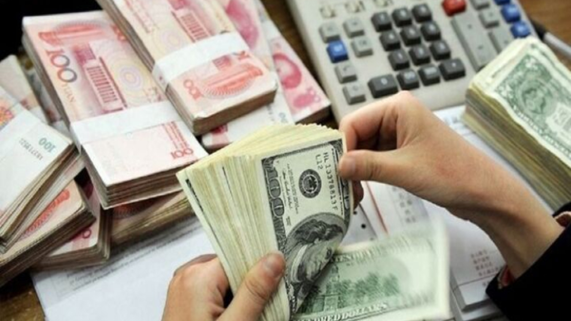 معرفی نکات لازم در نقش حواله‌های ارزی در واردات بدانید